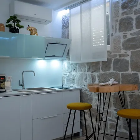 Andi Apartman *